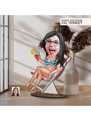 Bk Gift Kişiye Özel Tatilci Kadın Karikatürlü Büyük Boy Ahşap Biblo-2 Arkadaşa Hediye , Sevgiliye Hediye, Kişiye Özel Biblolar