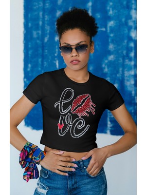 Fuddy Moda Love Yazılı Beyaz Crop Top,  Kadın Kalp Baskılı Crop Bluz