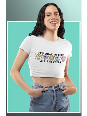 Fuddy Moda It's Okay To Feel All The Feels Yazılı  Crop Top, Kadın Smiley Baskılı Crop Bluz