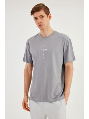 Comeor Leo Erkek Oversize Tshirt %100 Pamuk Bisiklet Yaka Baskı Detaylı Basic Tişört CMRE87