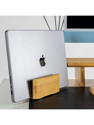 Woodsuppco Dikey Laptop Tutucu, Notebook Standı, Ahşap Laptop Tutucu, Macbook Standı -Çam