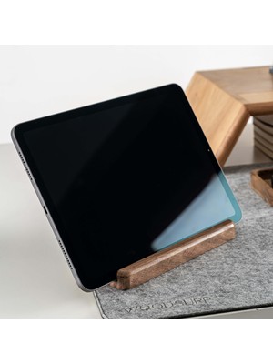 Woodsuppco Tablet Tutucu, Ahşap Tablet Standı, Masaüstü Ahşap Tablet Tutucu - Ceviz