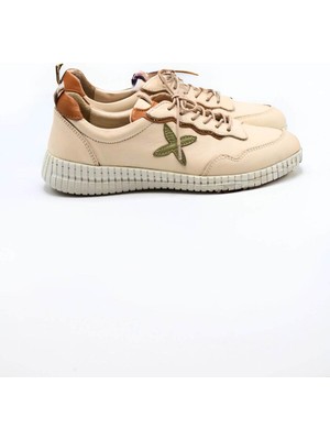 VENÜS Kadın Comfort Deri Ayakkabı Bej Renk Düz Tabanlı Rahat Kullanım İçin