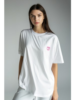 Coredra Love Letters Oversize T-Shirt Kadın - Beyaz