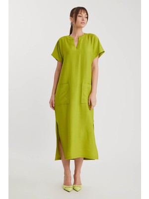 Vitrin Yanları Yırtmaçlı Çift Cep Elbise