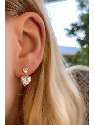 Sunshine 925 Ayar Beyaz Taşlı Gold Renk Kalp Model Gold Kaplama Gümüş Küpe