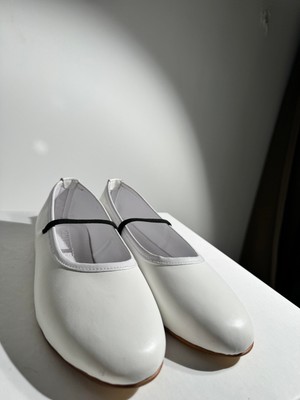 Eataly Shoes Pola Beyaz Lastik Detaylı Babet