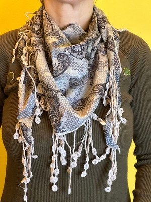 Gönülden Tasarım Çift Taraflı Desenli Püsküllü Dökümlü Kumaş Fular Bandana Şal 155X55