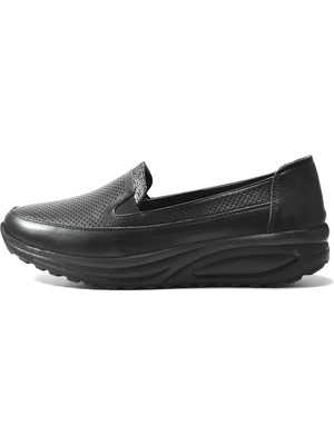 Beety 038 Deri Siyah Ortopedik Günlük Kadın Anne Ayakkabı