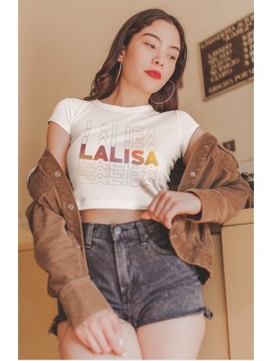 Fuddy Moda Blackpink Lalisa Yazılı Crop Top, Kadın K-Pop Baskılı Crop Bluz