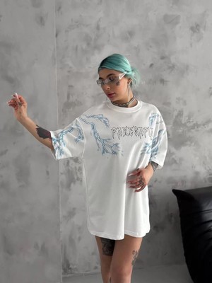 Tarz Yeri Unisex Bisiklet Yaka Baskılı Oversize T-Shirt - Beyaz