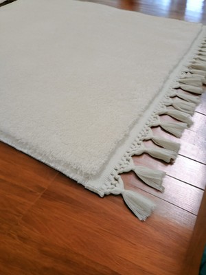 Altun Carpet Kırem Post Pelüş Kaymaz Halı Ponpon Saçaklı Modern Dekoratifkırem