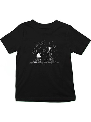 Darkhane Keşif Yapan Astronot Siyah Unisex Çocuk Tişört T-Shirt