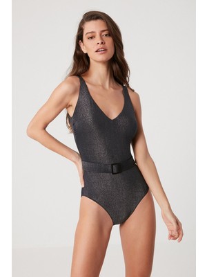 Kom Rehel V Yaka Mayo Siyah