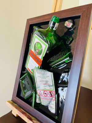 Design Shops Jagermeister Kırık Şişe Sanatı Epoksi Tablo