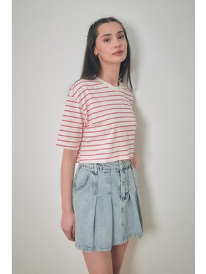 FullaModa Çizgili Bisiklet Yaka Oversize Crop T-Shirt