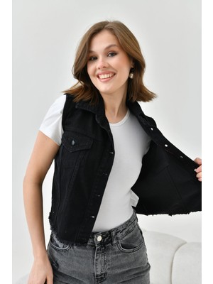 Parkkaron Kadın Siyah Düğme Detay Jean Yelek