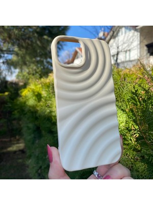 Bumudur Aksesuar iPhone 14 Krem Su Dalgalı Silikon Kılıf