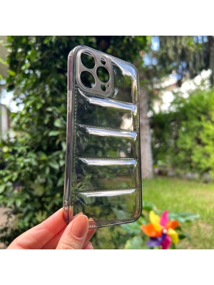 Bumudur Aksesuar iPhone 13 Pro Max Siyah Şeffaf Dalgalı Silikon kılıf