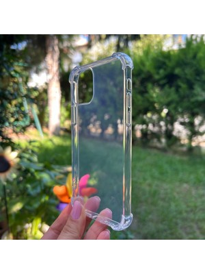Bumudur Aksesuar Apple iPhone 12 Pro Kamera ve Köşe Korumalı Şeffaf Silikon Kılıf