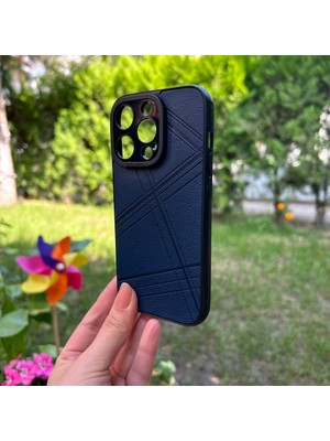 Bumudur Aksesuar Apple iPhone 14 Pro Kamera Korumalı Lacivert Deri Tasarımlı Silikon Kılıf