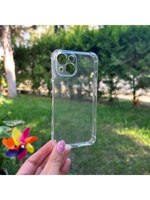 Bumudur Aksesuar Apple iPhone 14  Kamera ve Köşe Korumalı Şeffaf Silikon Kılıf