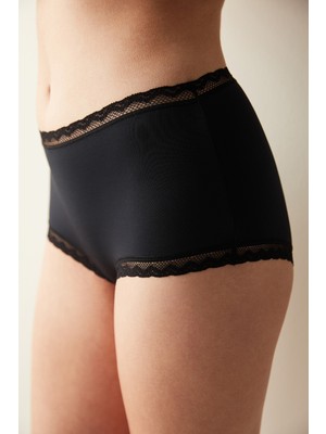 Penti Easy Micro Lace Yüksek Bel Siyah Slip Külot Rahat Tasarım ve Dantel Detaylarıyla Şık