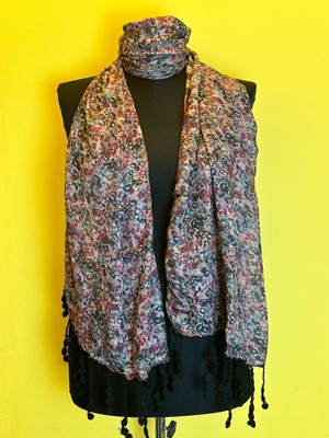 Gönülden Tasarım Çift Taraflı Ekose ve Çiçekli Püsküllü Fular Şal 165X45 cm