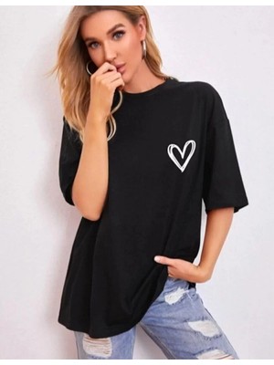 Tarz Yeri Kadın Bisiklet Yaka Baskılı Oversize T-Shirt Siyah