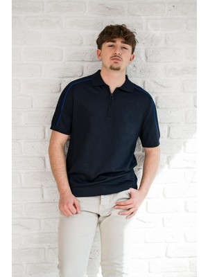 Akçaylar Microfilament Kumaş Fermuarlı Polo Yaka Slimfit T-Shirt