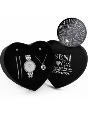 Apollon Gift Anneler Gününe Özel Tasarım Kalp Kutu & 100 Dilde Seni Seviyorum Yuvarlak Kolye & Ikili Zirkon Taşlı Bileklik & Ikili Küpe & Metal Kordon Saat Seti
