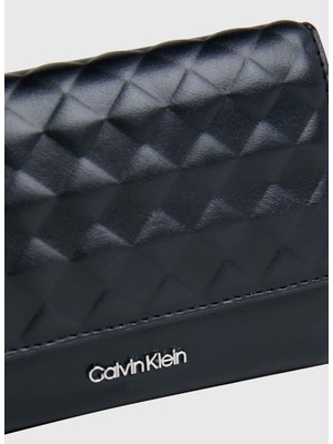 Calvin Klein Siyah 8,5X12X4 cm Kadın Cüzdan K60K611896BEH