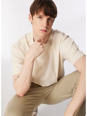 Lee Bisiklet Yaka Bej Erkek T-Shirt L241569614 Bisiklet Yaka T-Shirt
