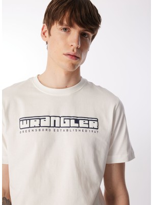 Wrangler Bisiklet Yaka Kırık Beyaz Erkek T-Shirt W241199102 Bisiklet Yaka T-Shirt