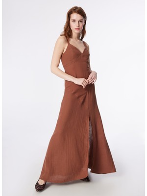 Fabrika Kahve Kadın V Yaka Basic Elbise F4SL-ELB0852