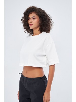 Mesfeno Kadın Basic Oversize Fit %100 Pamuk Bisiklet Yaka Kalın Kumaş Crop T-Shirt