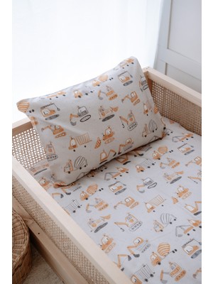 Nou Iş Makinalı  Montessori Nevresim Takımı (100X200) - Truck Attack