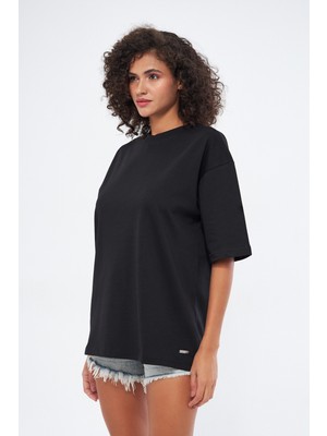 Mesfeno Clothing Mesfeno Kadın Basic Oversize Fit,  %100 Pamuk Bisiklet Yaka Kalın Kumaş T-Shirt