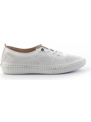 Bambi Beyaz  Kadın Casual Ayakkabı K01462025003