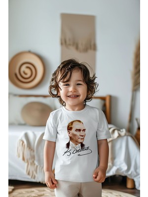 Lilabio Pamuk Erkek Çocuk Atatürk Baskılı Kısa Kollu Tişört