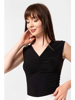 Laranor Alttan Çıtçıtlı V Yaka Yakada Büzgü Detaylı Bluz&body 38 - Siyah