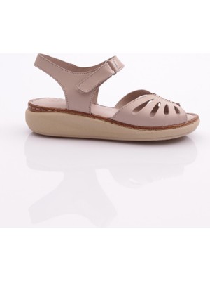 Dgn 210 Kadin Bilekten Bağlama Cirtli Sandalet