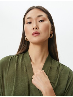 Koton Midi Elbise V Yaka Geniş Kısa Kollu Cepli