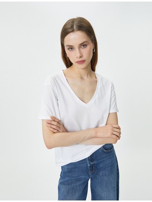 Koton Basic Tişört V Yaka Kısa Kollu Pamuklu