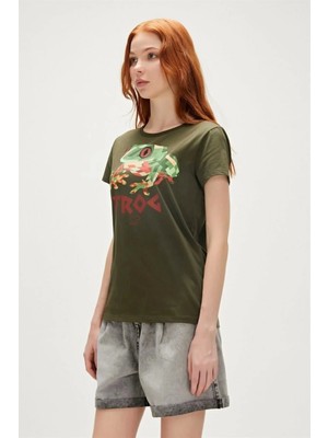 Baden Bad Bear Frog 0 Yaka Kadın Tshirt - Khaki