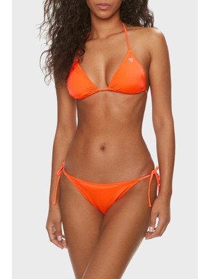 Guess Removable Üçgen Bağlamalı Bikini Üstü E4GJ00MC044 Bayan Bikini Üstü E4GJ00 MC044 G3C2