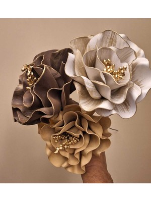 Kutmen El Yapımı Lateks Gold Renkli Üçlü Çiçek Buketi Dekoratif Özellikli