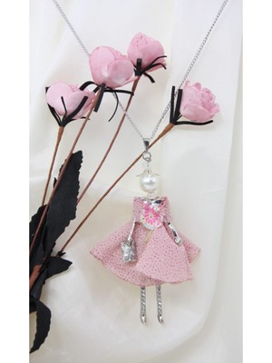 MiniQ's Bijuteri Pembe Simli Elbiseli Handmade Bebek Kolye