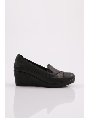 Dgn 1080-22K Kadin Dolgu Taban Comfort Ayakkabi