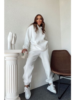 Yakamel Kadın Kanguru Cepli Kapşonlu Eşofman Takımı